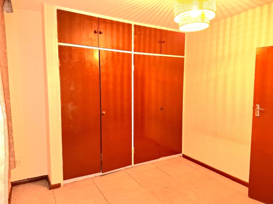 2 Bedroom Property for Sale in Avondale Western Cape